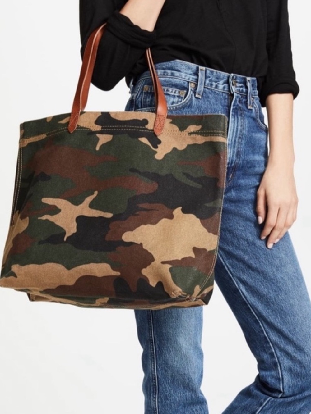 Madewell • Canvas Transport Tote in Cottontail Camo
